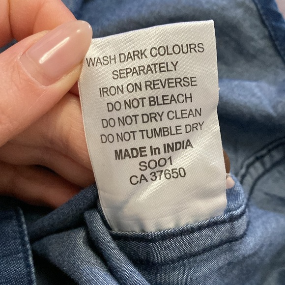 Voi jeans Aztec button down shirt - Picture 6 of 7